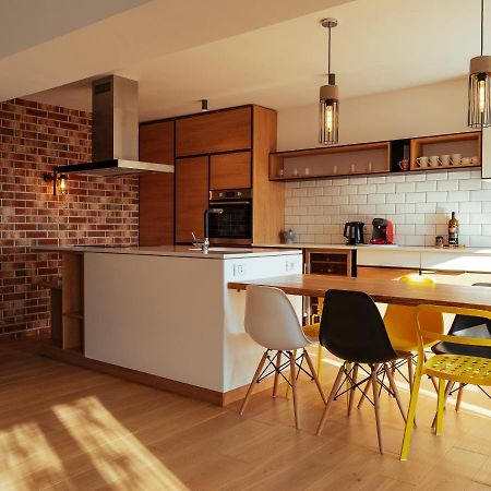 Central Modern Design Apartment ブカレスト エクステリア 写真